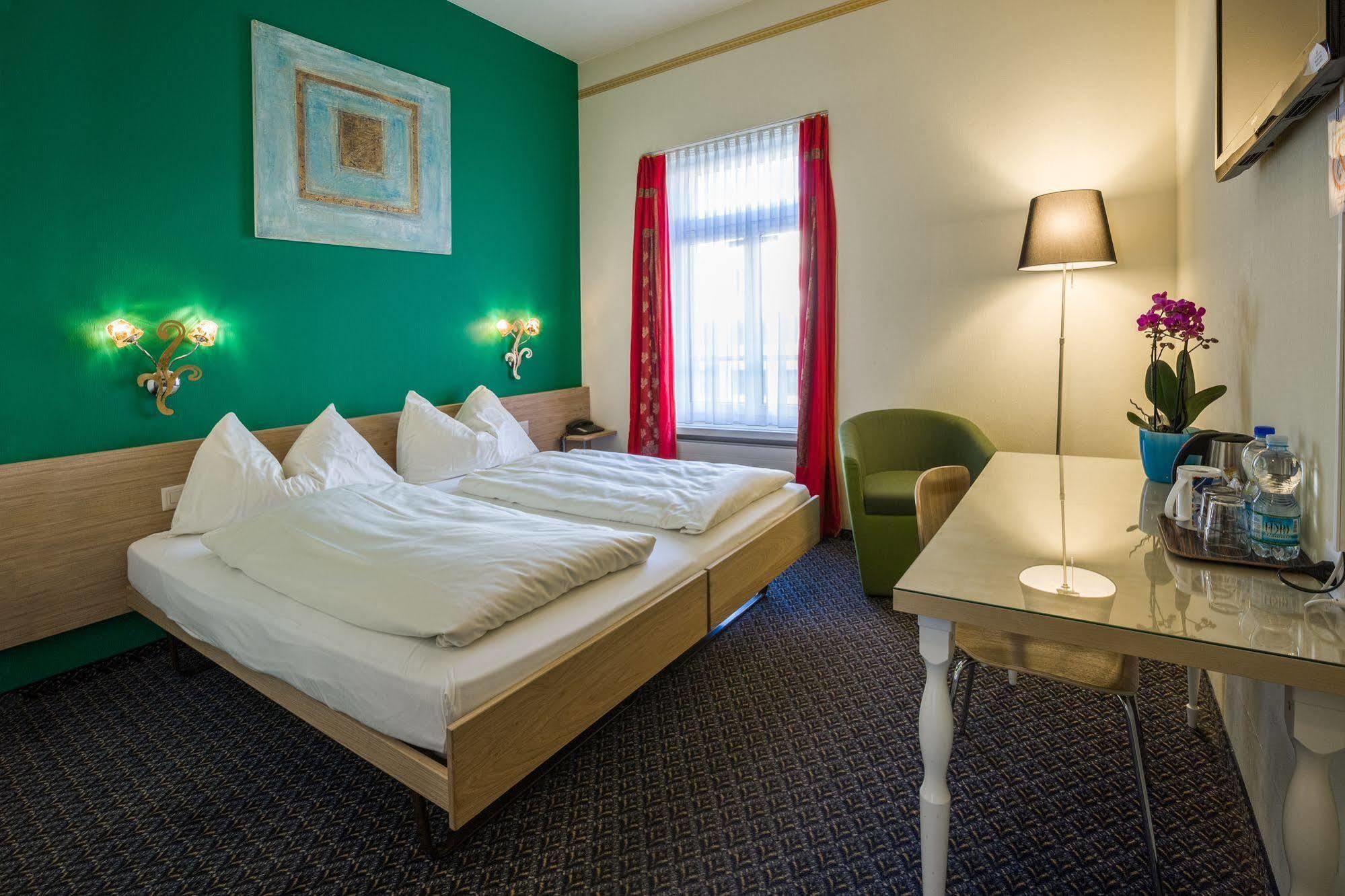 Hotel Ambassador โซโลทูร์น ภายนอก รูปภาพ